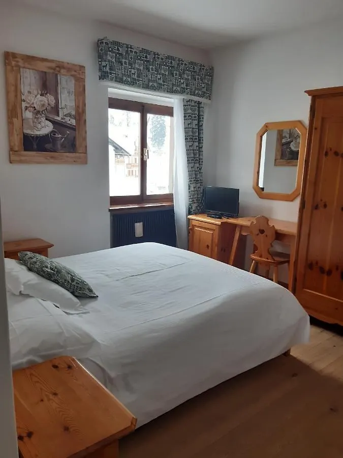 Garni Valdan Hotel Falcade Guest house