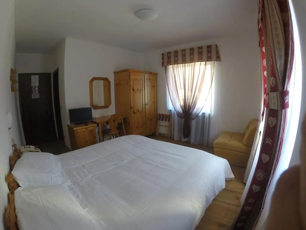Garni Valdan Hotel Falcade Italy